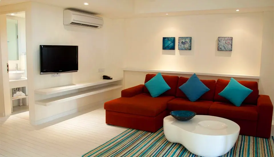 هتل هالیدی این کندوما